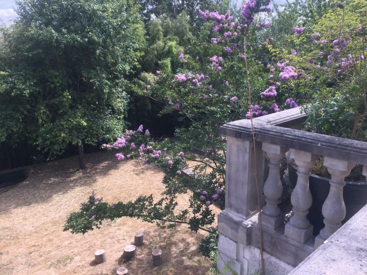 Villa Ananda Huo Parijs Buitenkant foto